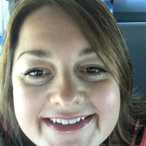 Meet your Posher, Evie